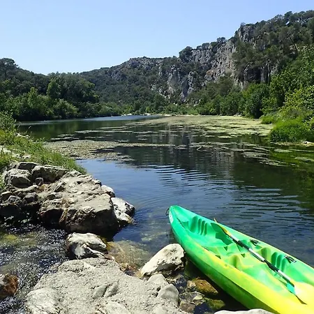 In With Private Pool And Airco