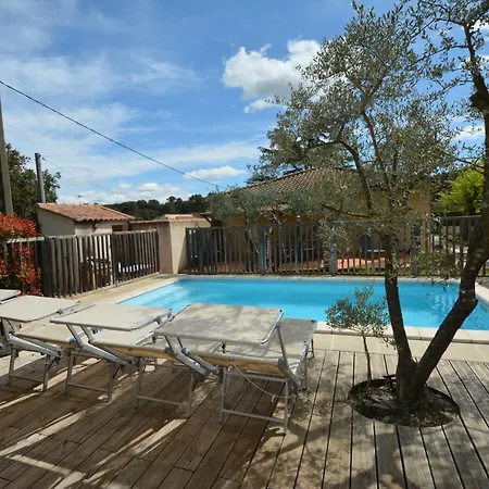In With Private Pool And Airco فيلة *